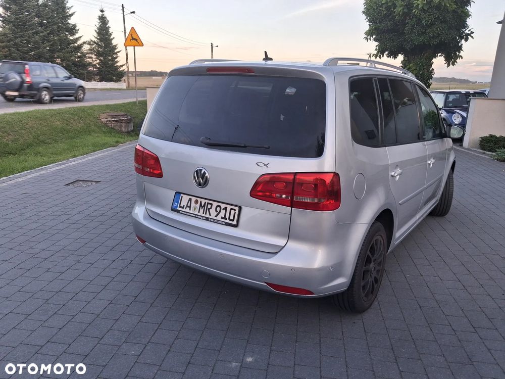 Volkswagen Touran 1.2 TSI STYLE - 26