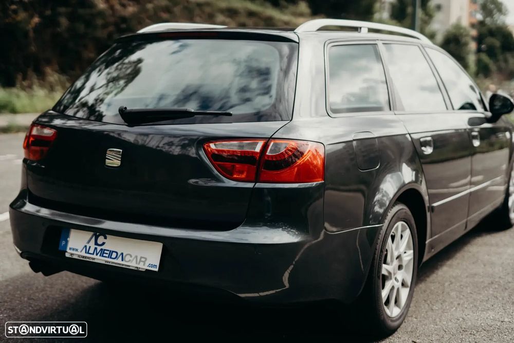 SEAT Exeo ST 2.0 TDI Style Multitronic - 35