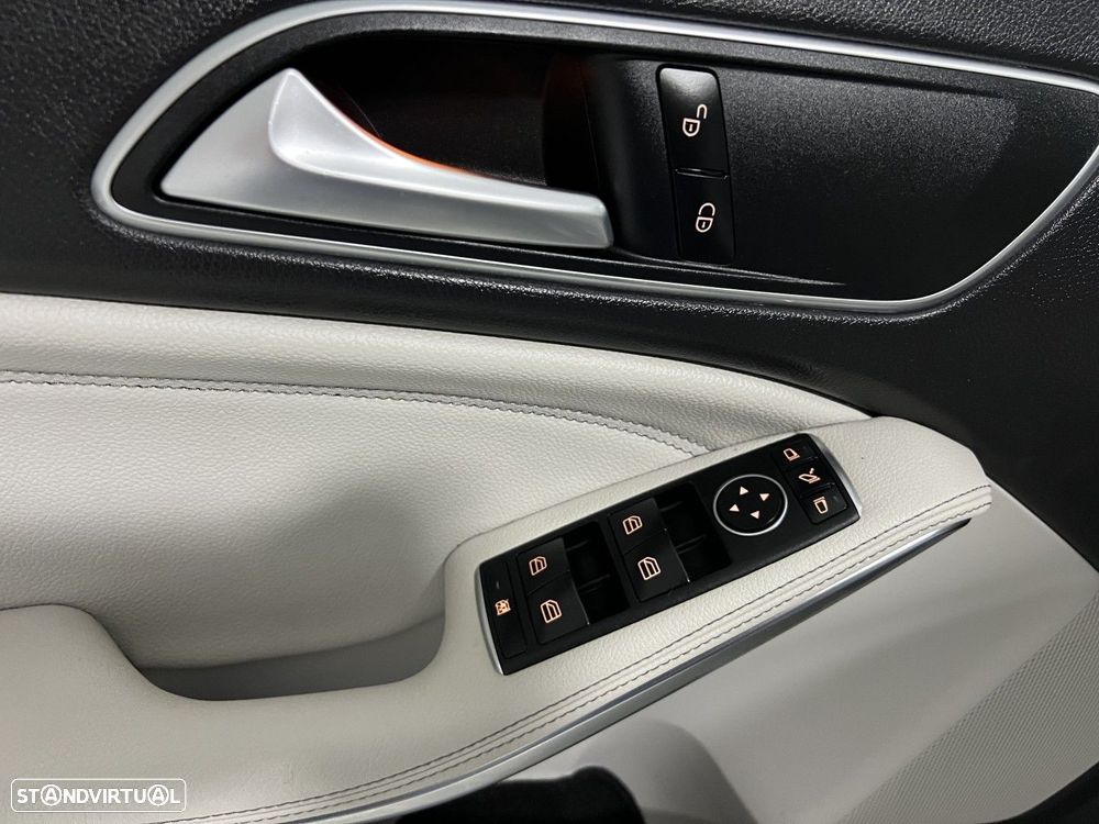 Mercedes-Benz CLA 200 d Shooting Brake Urban Aut. - 17