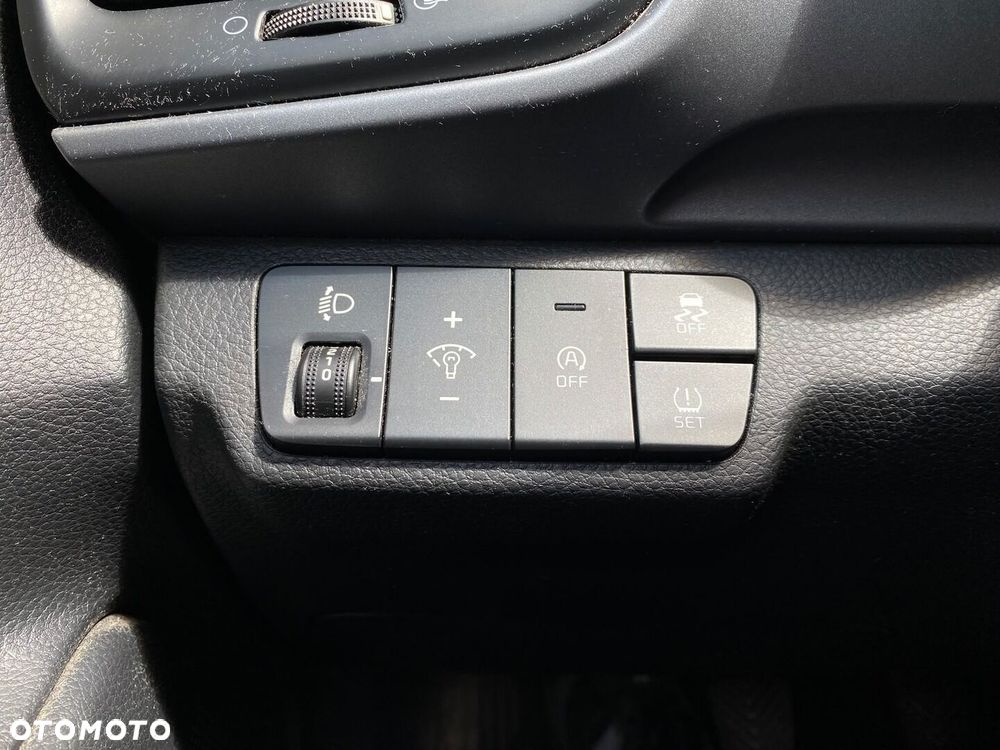 Kia Stonic 1.0 T-GDI M - 26