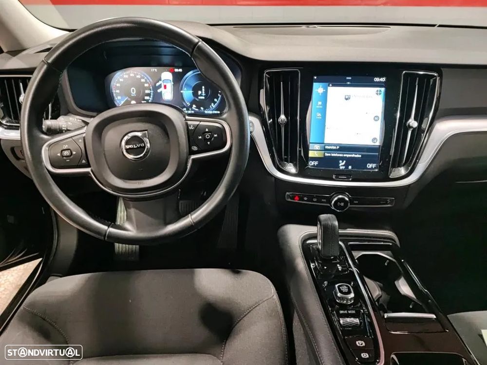 Volvo V60 2.0 T6 AWD TE R-Design - 8