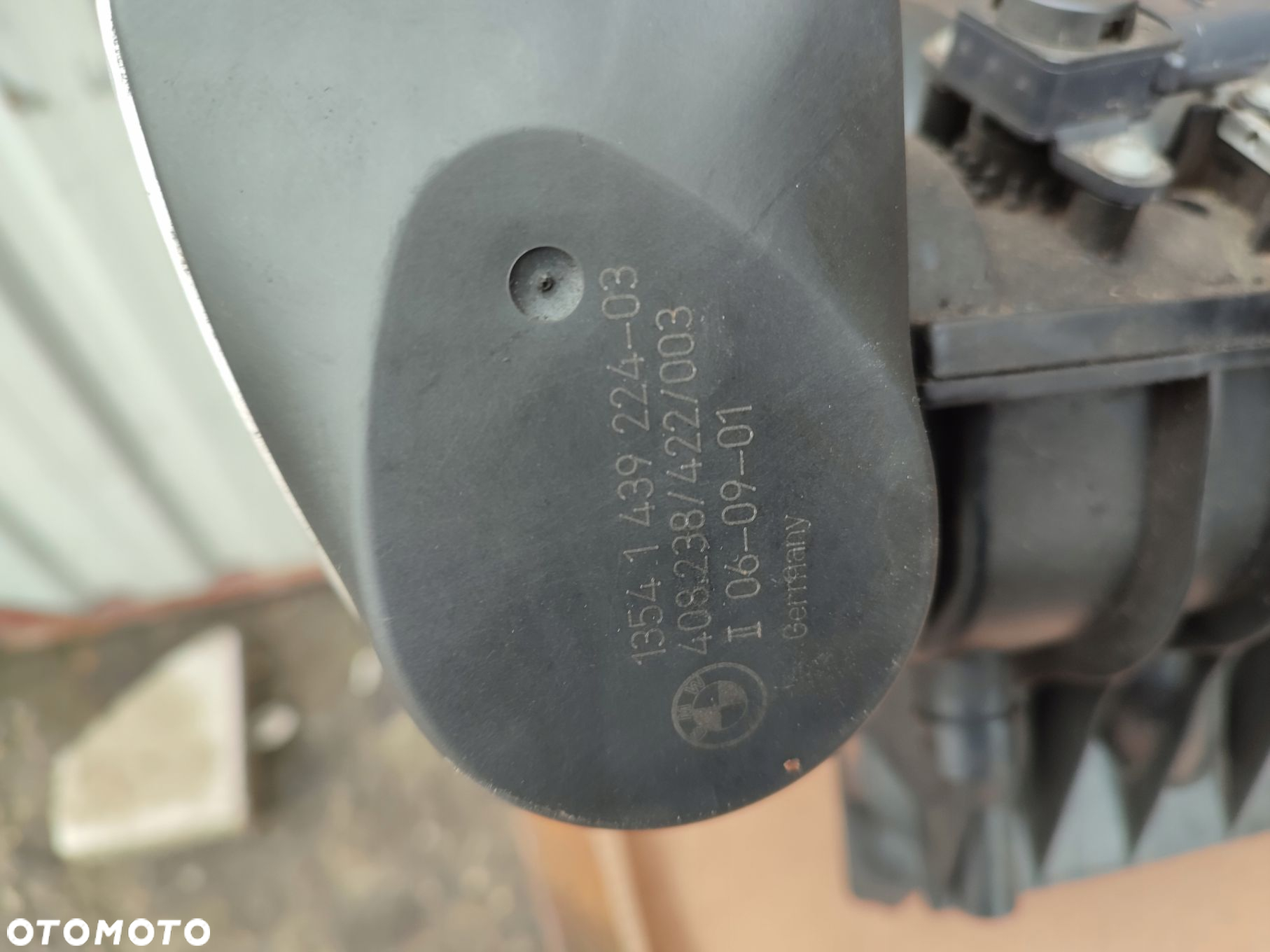Kolektor ssący przepustnica BMW E46 1.8B 1437939 - 8