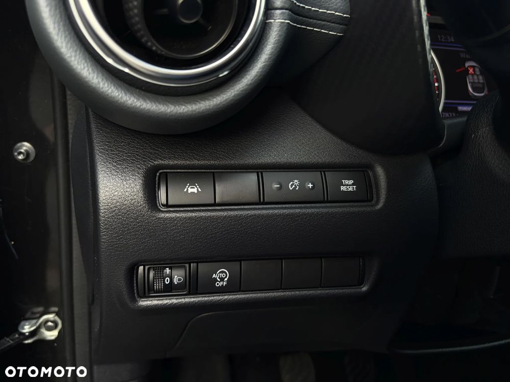 Nissan Juke - 32