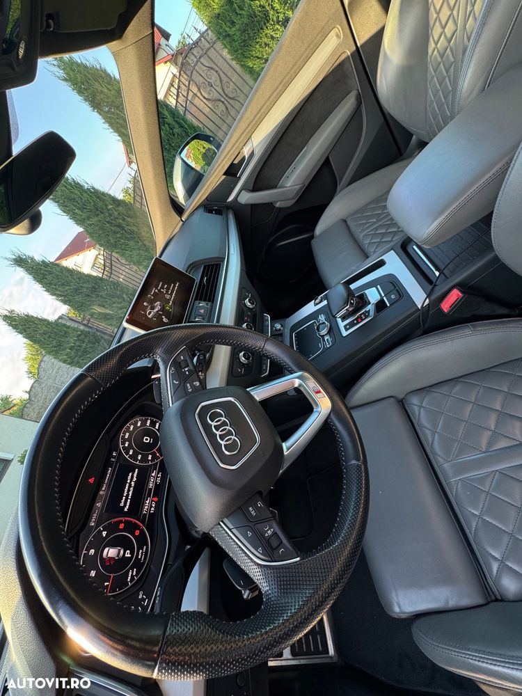 Audi Q5 2.0 40 TDI quattro S tronic Sport - 14