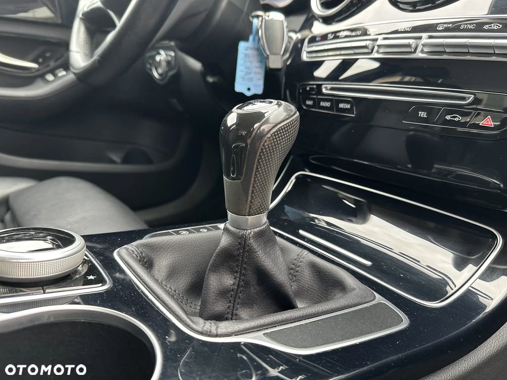 Mercedes-Benz Klasa C 200 Exclusive - 15