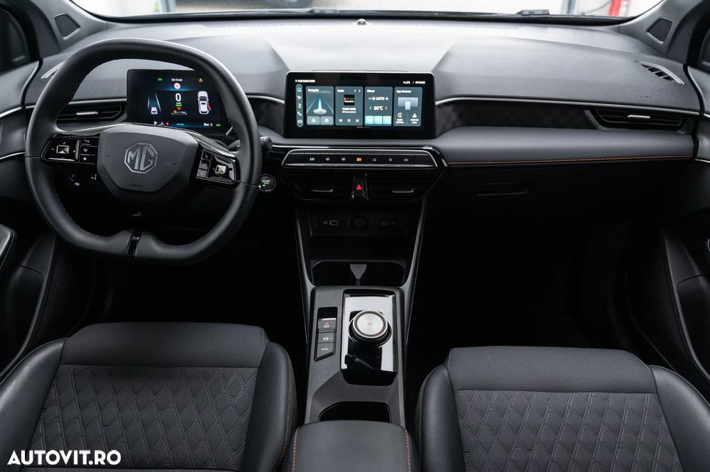 MG MG3 3 Hybrid+ Luxury - 11