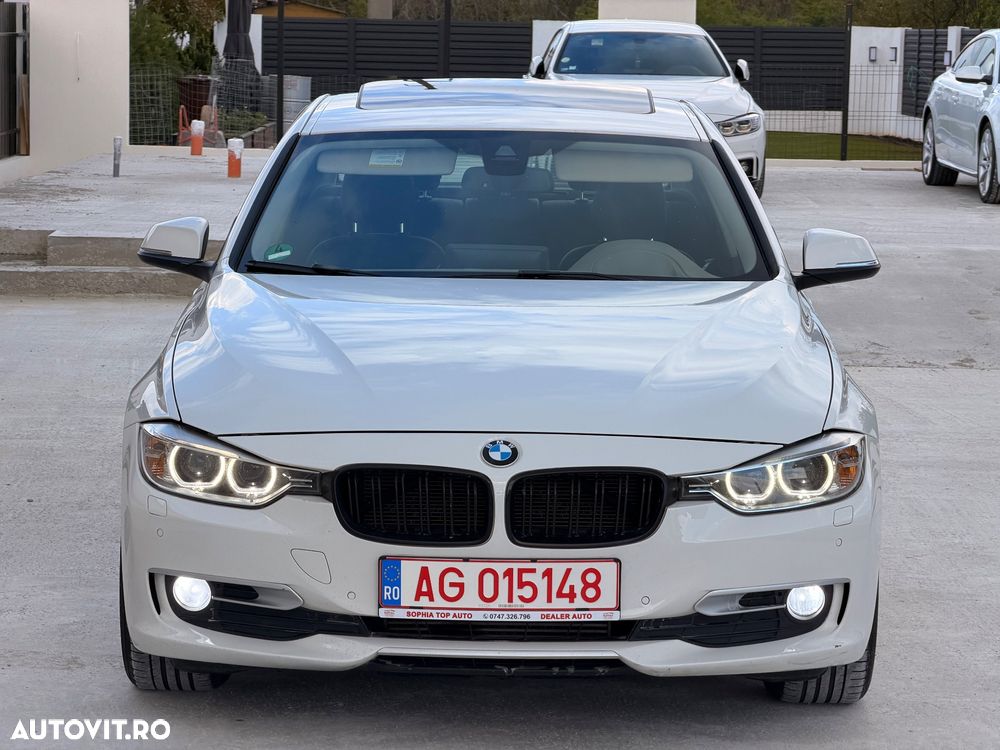 BMW Seria 3 320d Sport-Aut. Blue Performance Modern Line - 16