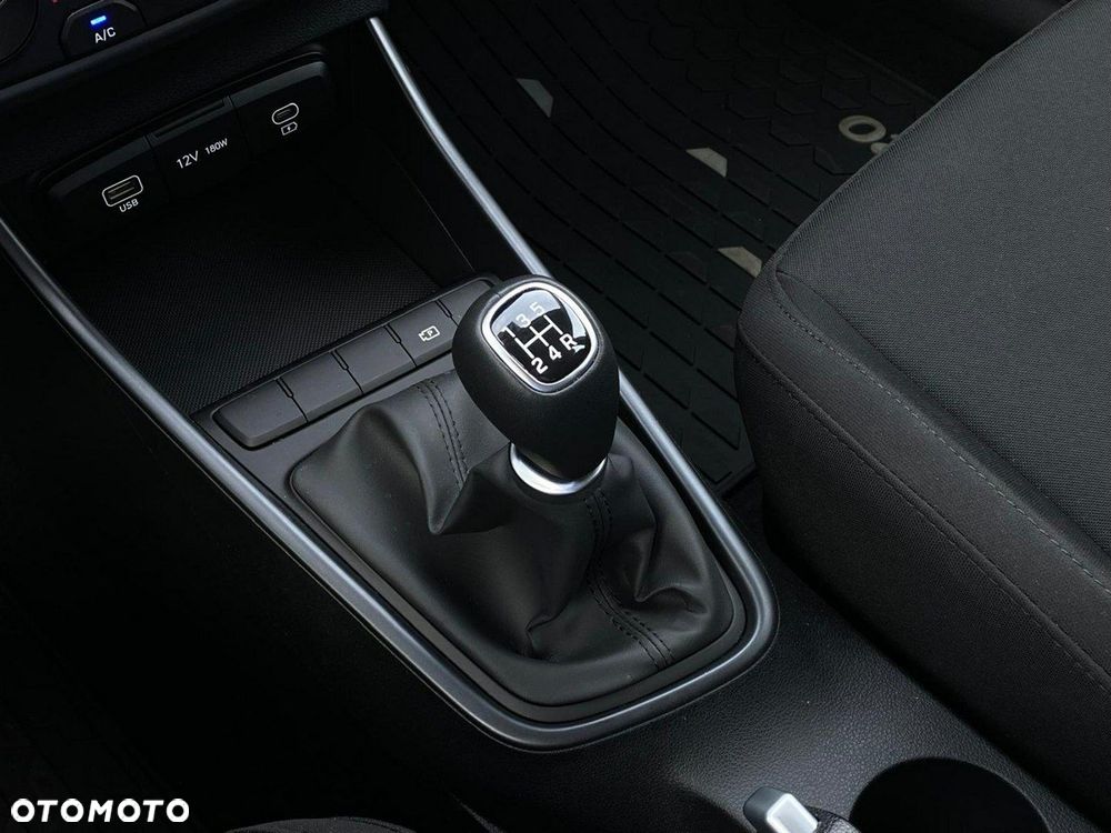 Hyundai i20 1.2 Modern - 22