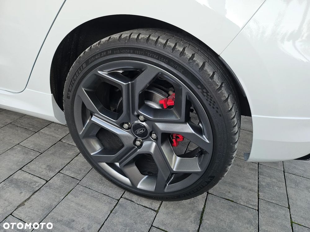 Ford Fiesta - 8
