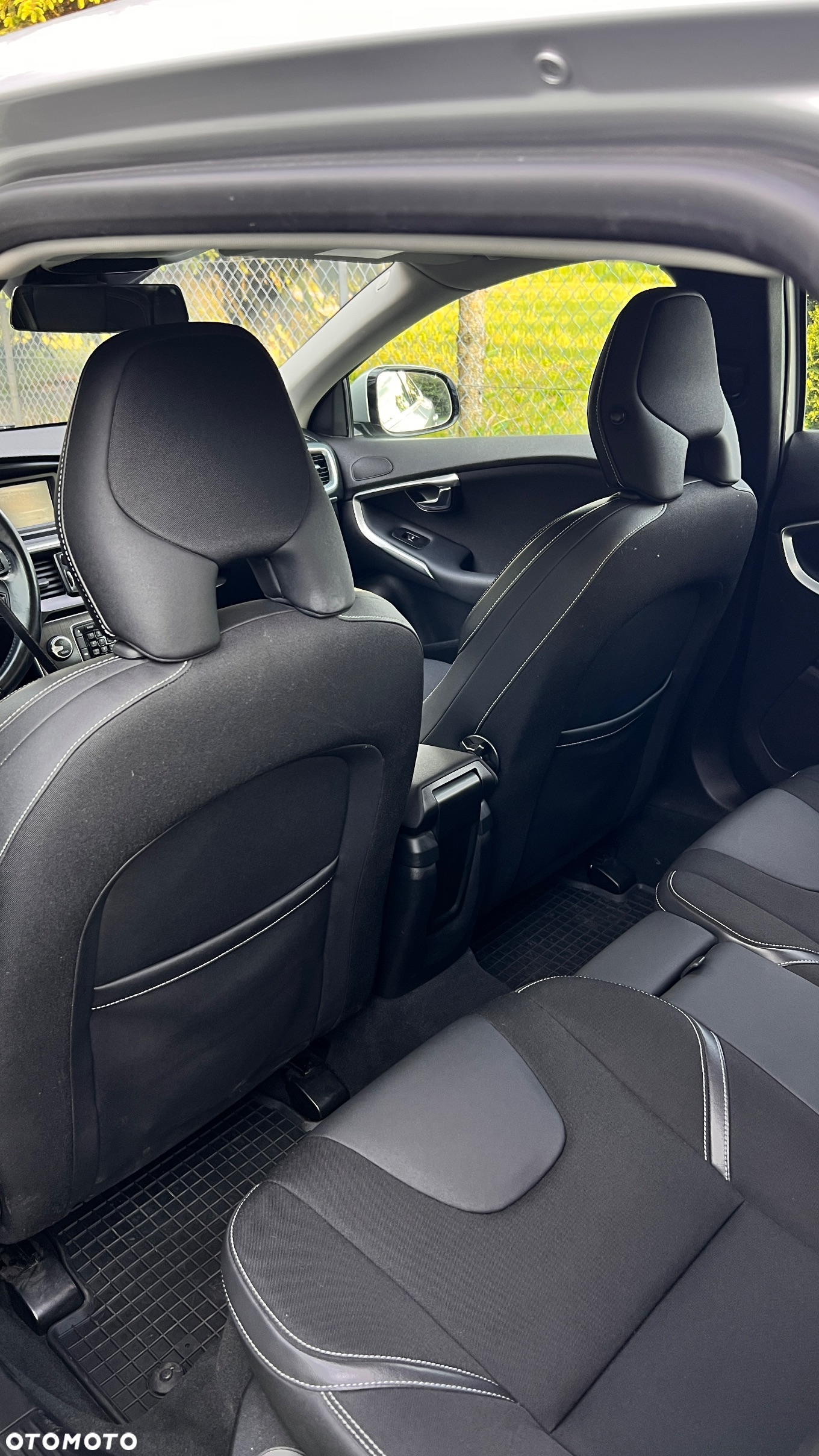 Volvo V40 D2 Momentum - 9