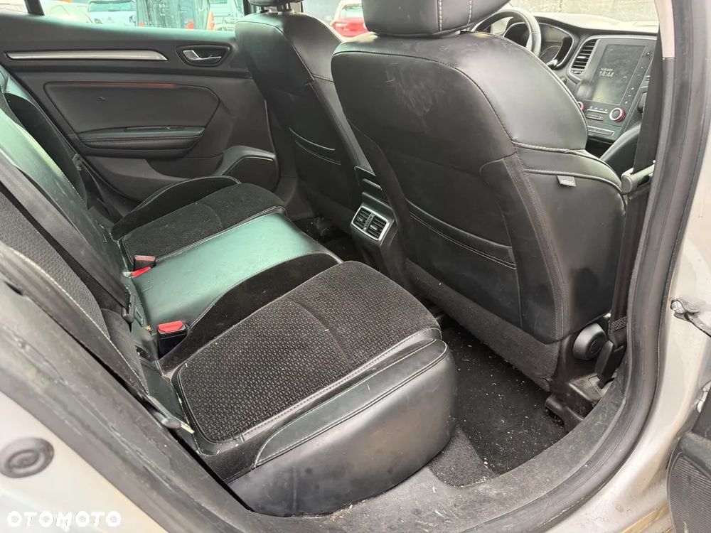 Renault Megane 1.5 dCi Privilege - 12