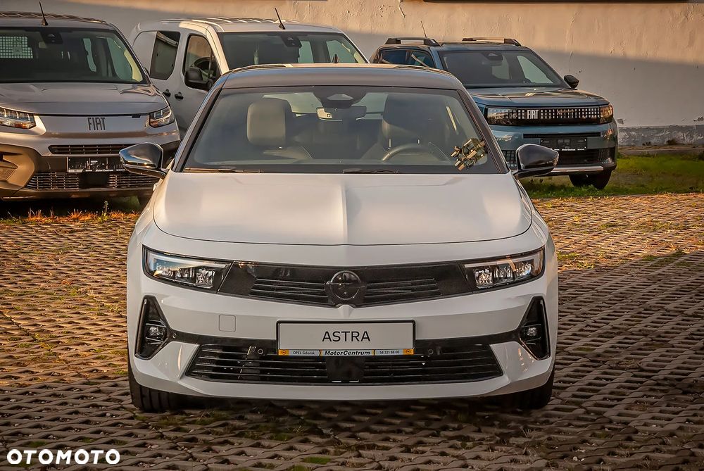 Opel Astra 1.2 T GS Line S&S - 5