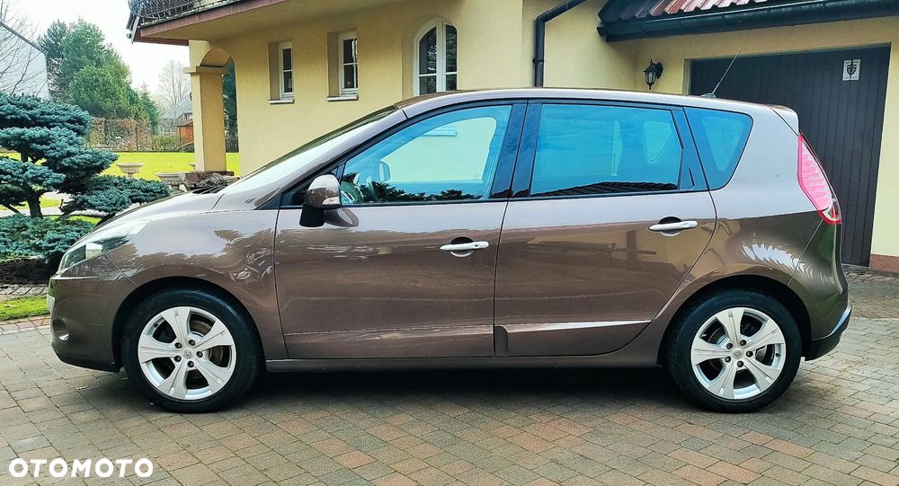 Renault Scenic TCe 130 Luxe - 2