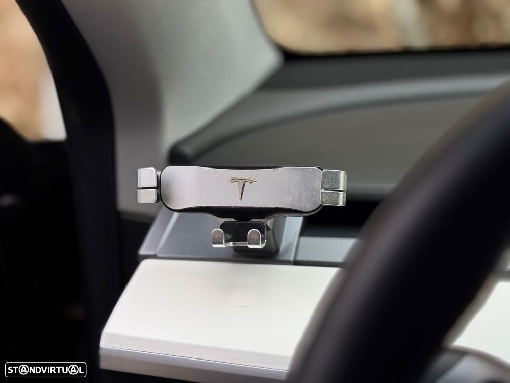 Tesla Model Y Long Range Tração Integral - 43