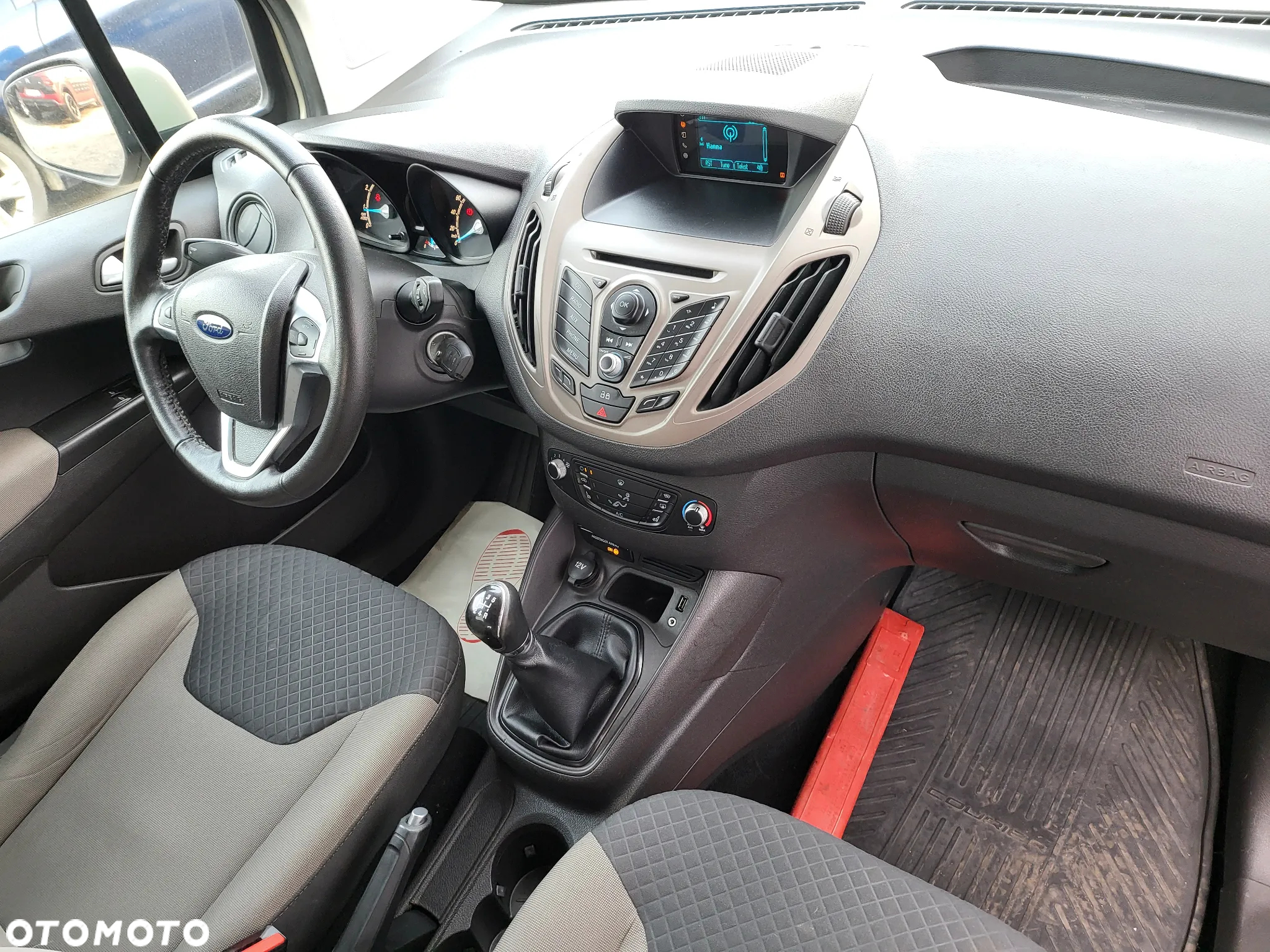 Ford Tourneo Courier 1.0 EcoBoost S&S Trend - 17