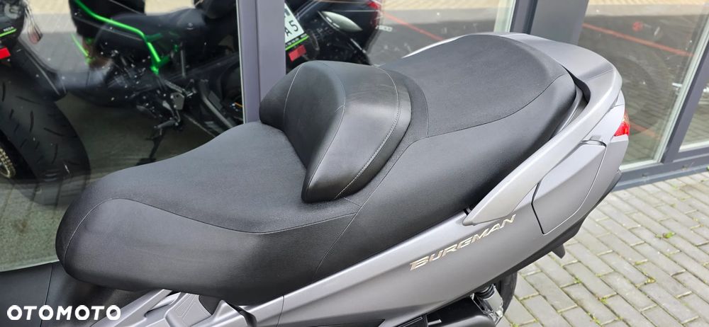 Suzuki Burgman - 35