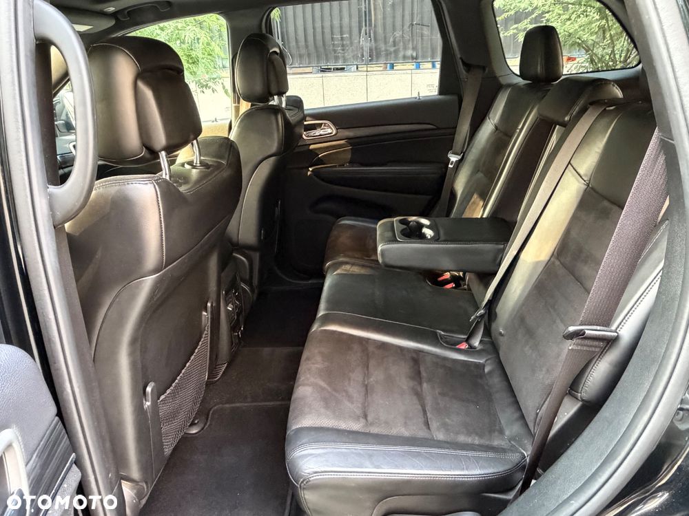 Jeep Grand Cherokee - 18
