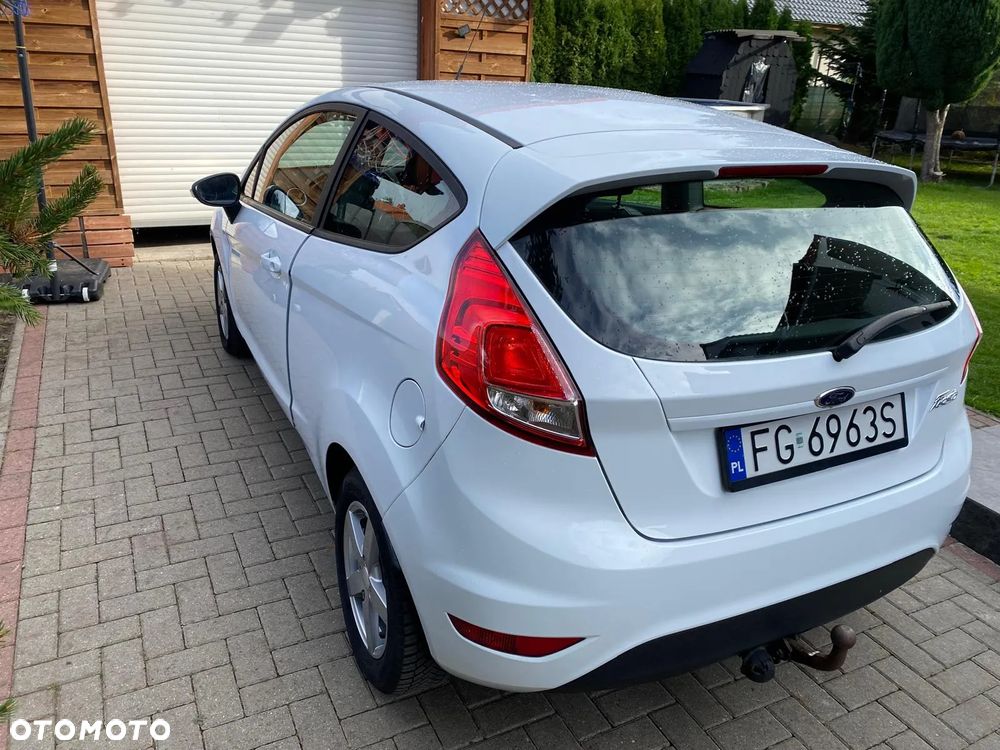 Ford Fiesta - 8