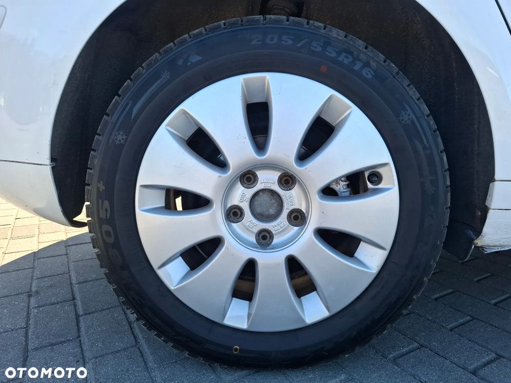 Audi A3 Sportback 2.0 TDI Ambiente - 6