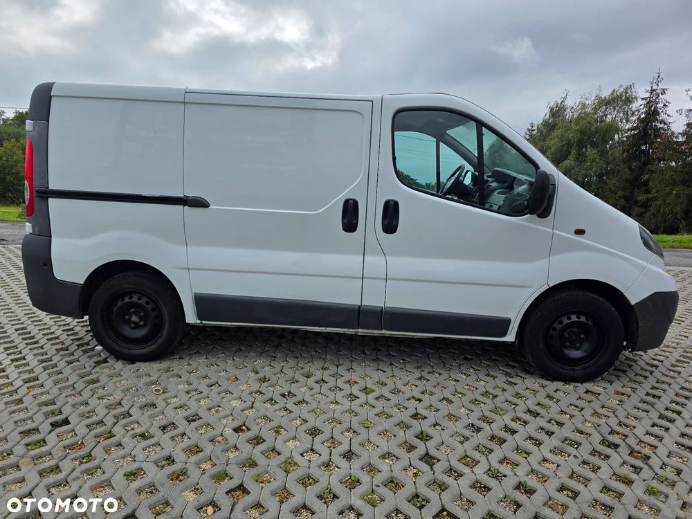 Opel Vivaro - 13