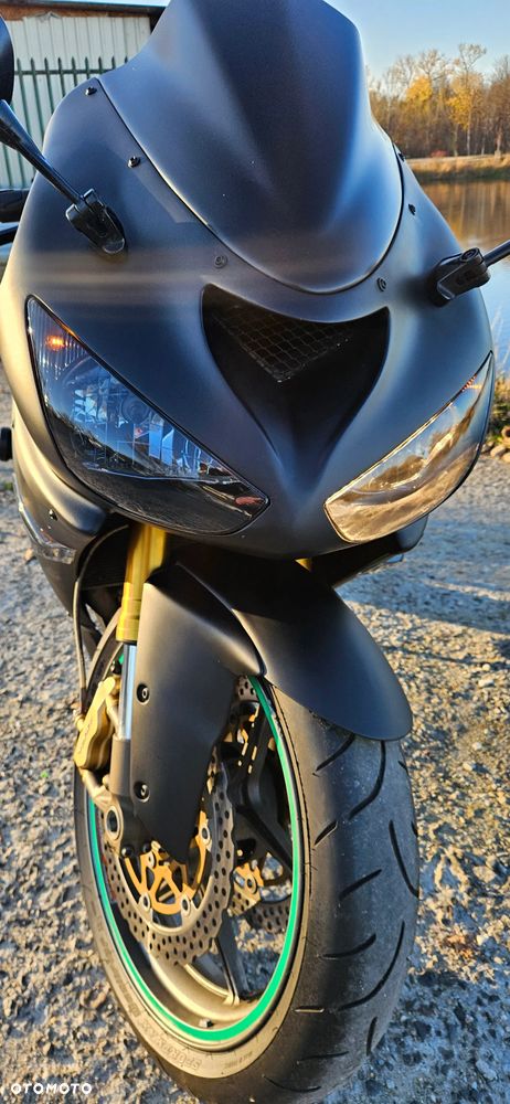 Kawasaki Ninja - 7