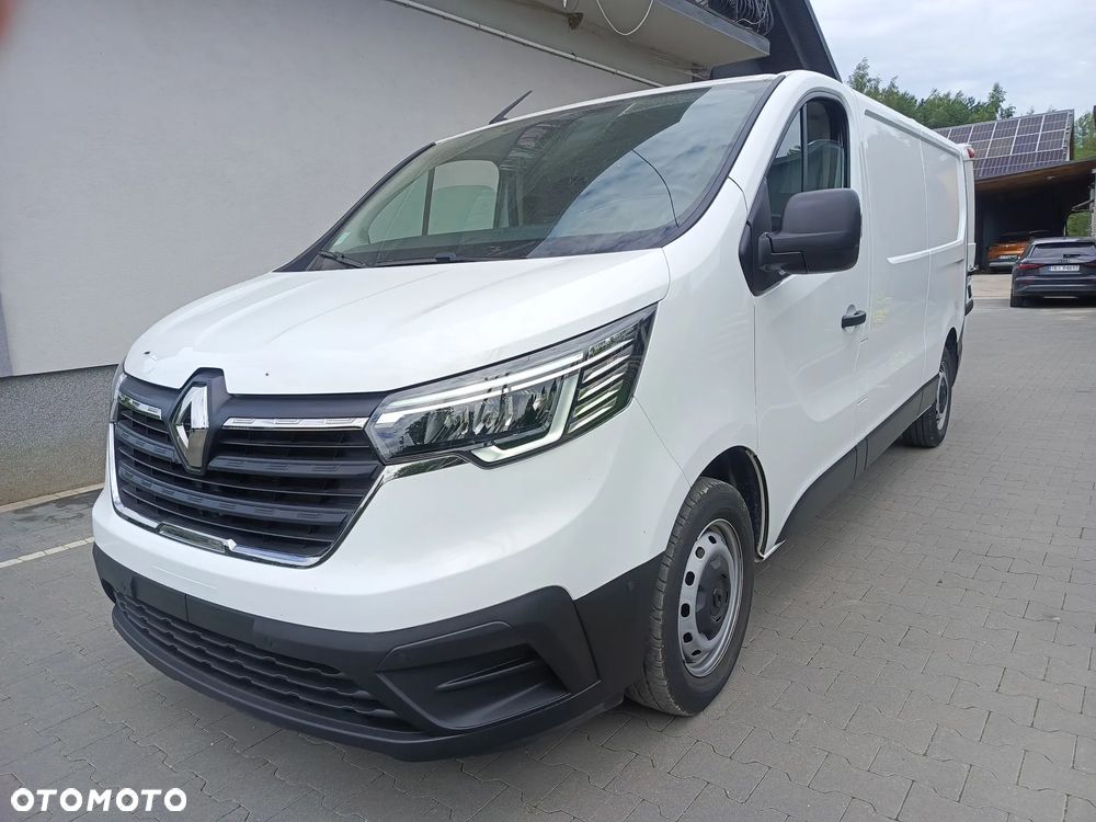 Renault Trafic - 15