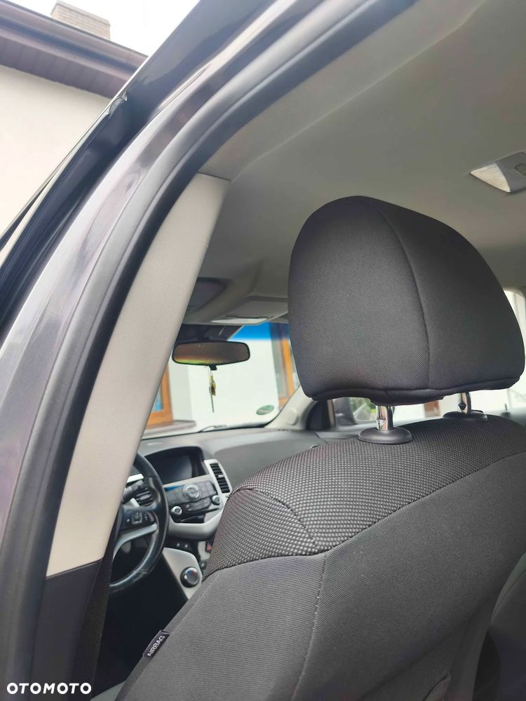 Chevrolet Cruze 2.0 D LT - 11
