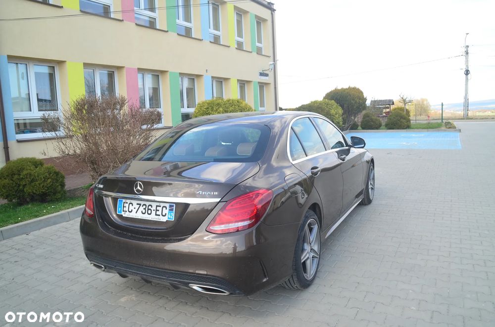 Mercedes-Benz Klasa C 200 4Matic 7G-TRONIC AMG Line - 7