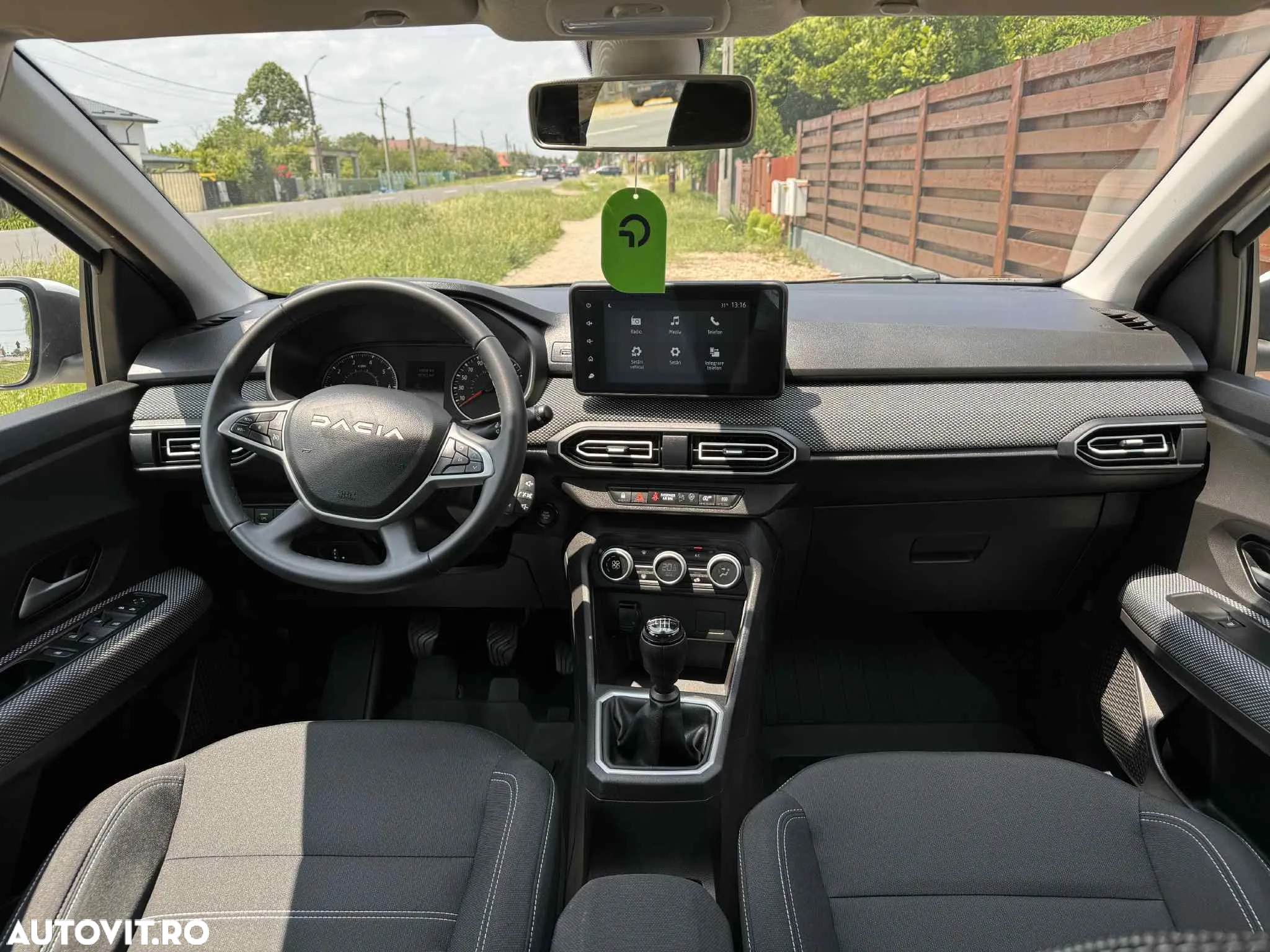 Dacia Logan ECO-G 100 MT6 Prestige - 4