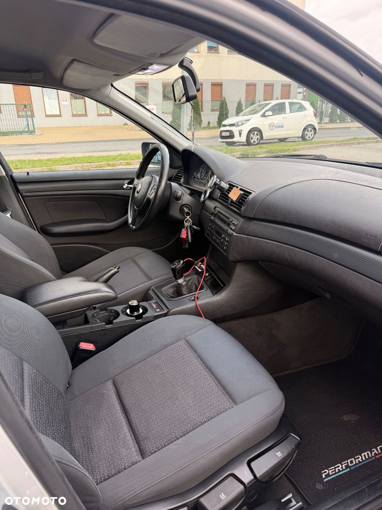BMW Seria 3 320d - 6