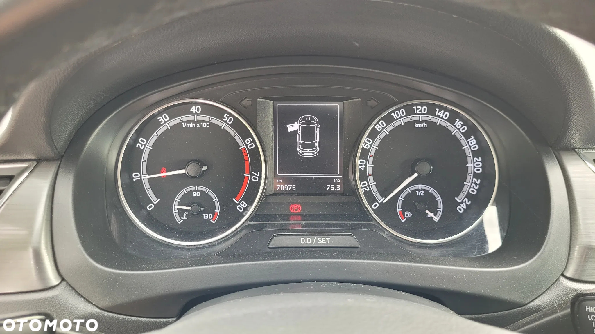 Skoda RAPID Spaceback 1.0 TSI Clever - 18