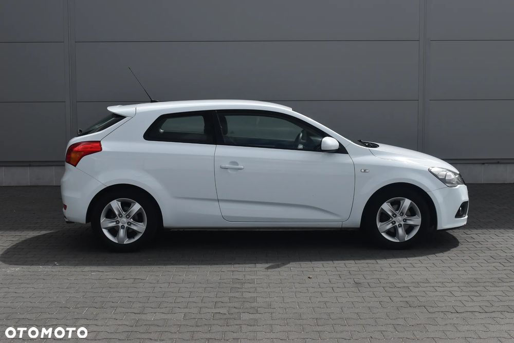 Kia Ceed 1.4 Comfort - 13