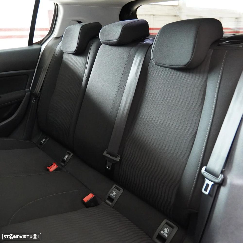 Peugeot 308 - 16