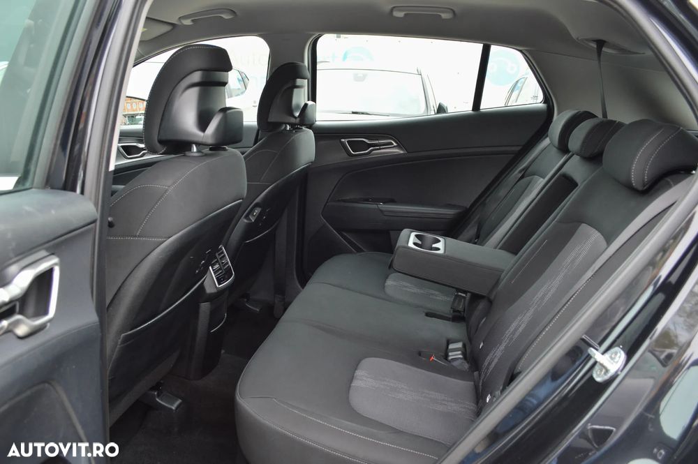 Kia Sportage 1.6T-GDI 2WD Aut. Vision - 23