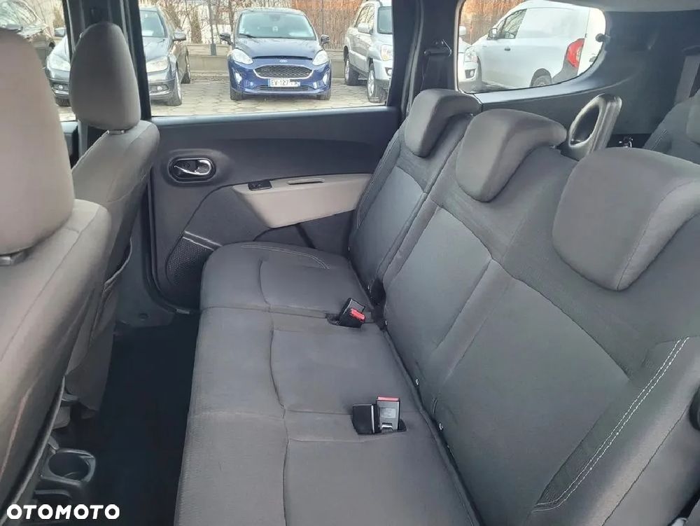 Dacia Lodgy - 21