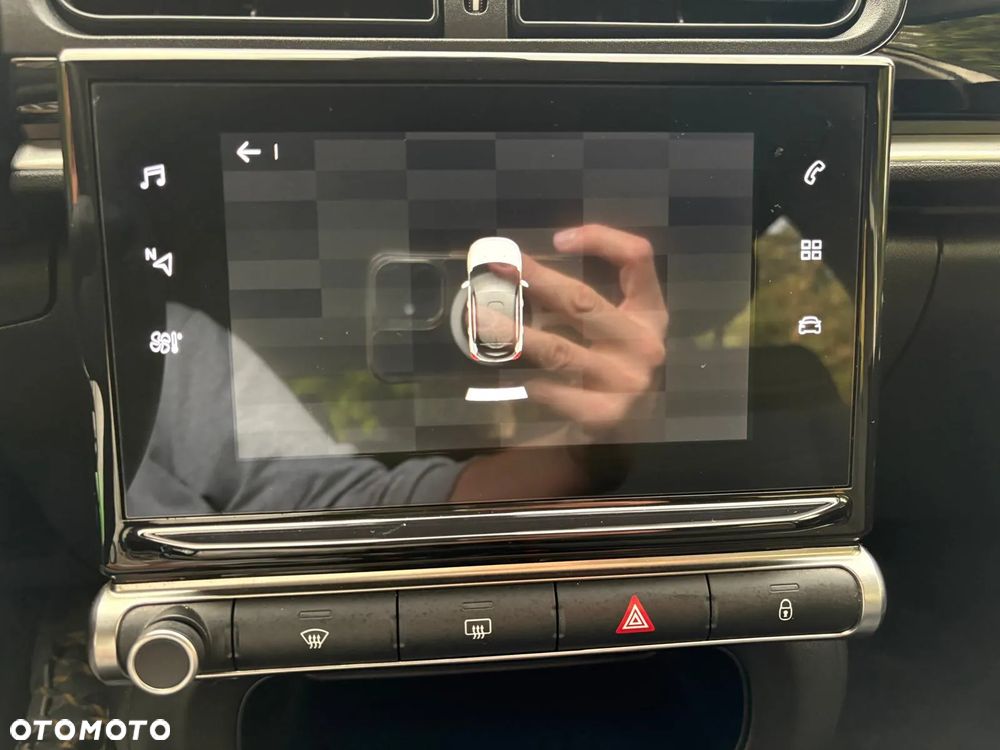 Citroën C3 1.2 PureTech Shine - 16