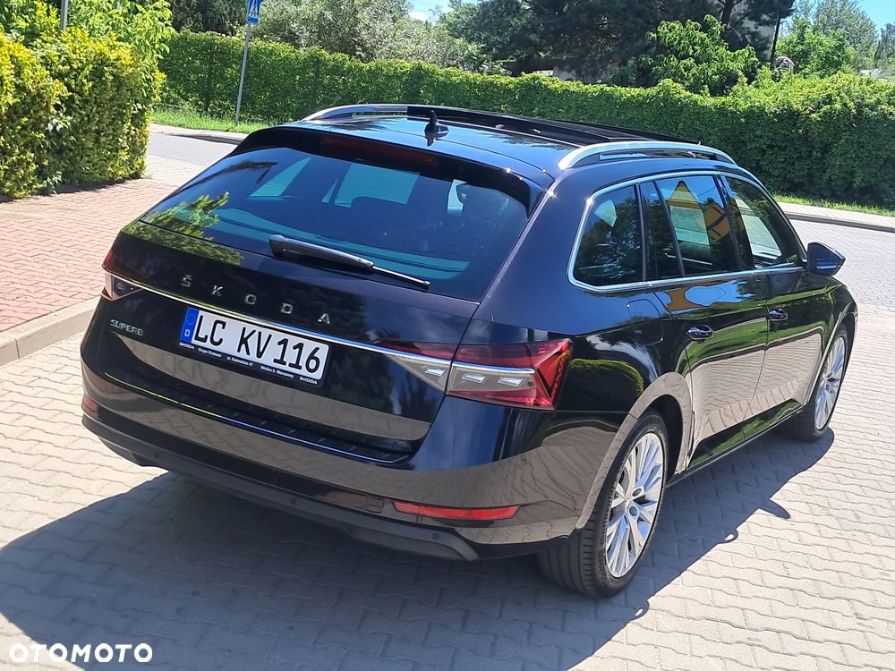 Skoda Superb 2.0 TDI DSG Selection - 11