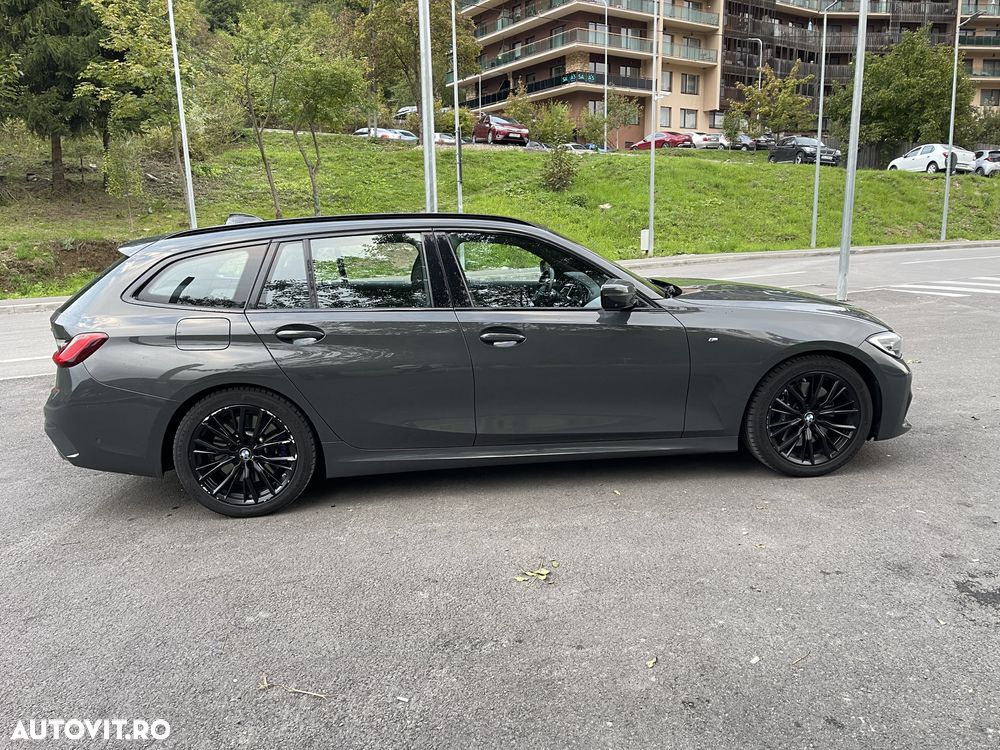 BMW Seria 3 330i AT - 7