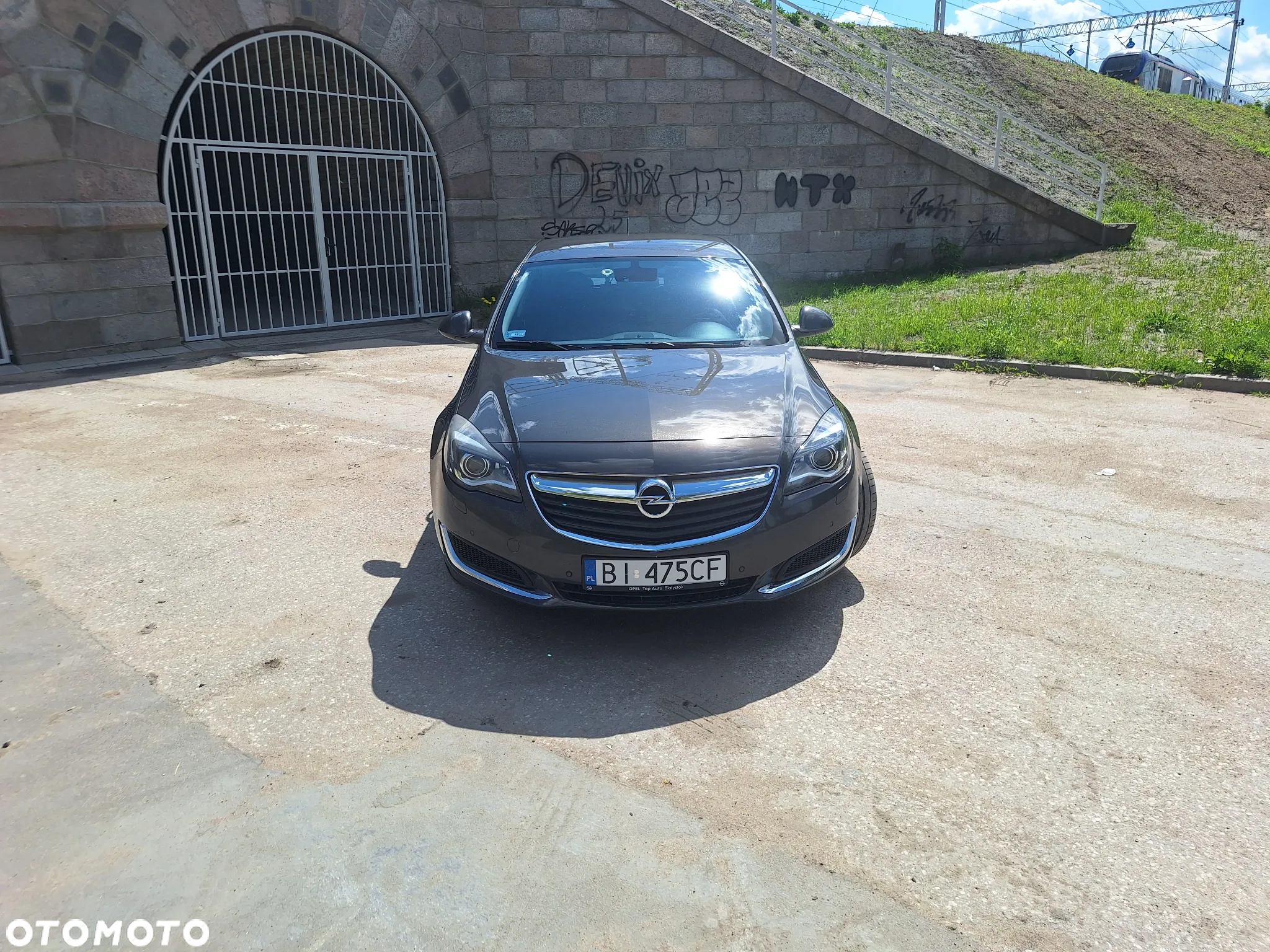 Opel Insignia 1.8 - 2