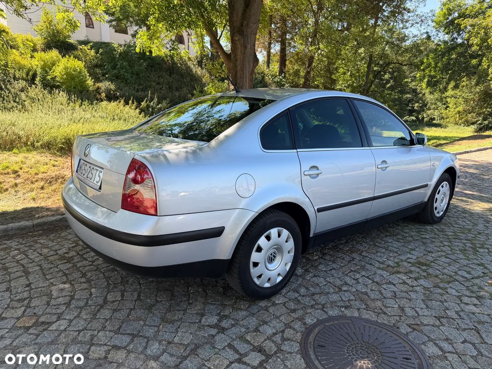 Volkswagen Passat 1.9 TDI - 18