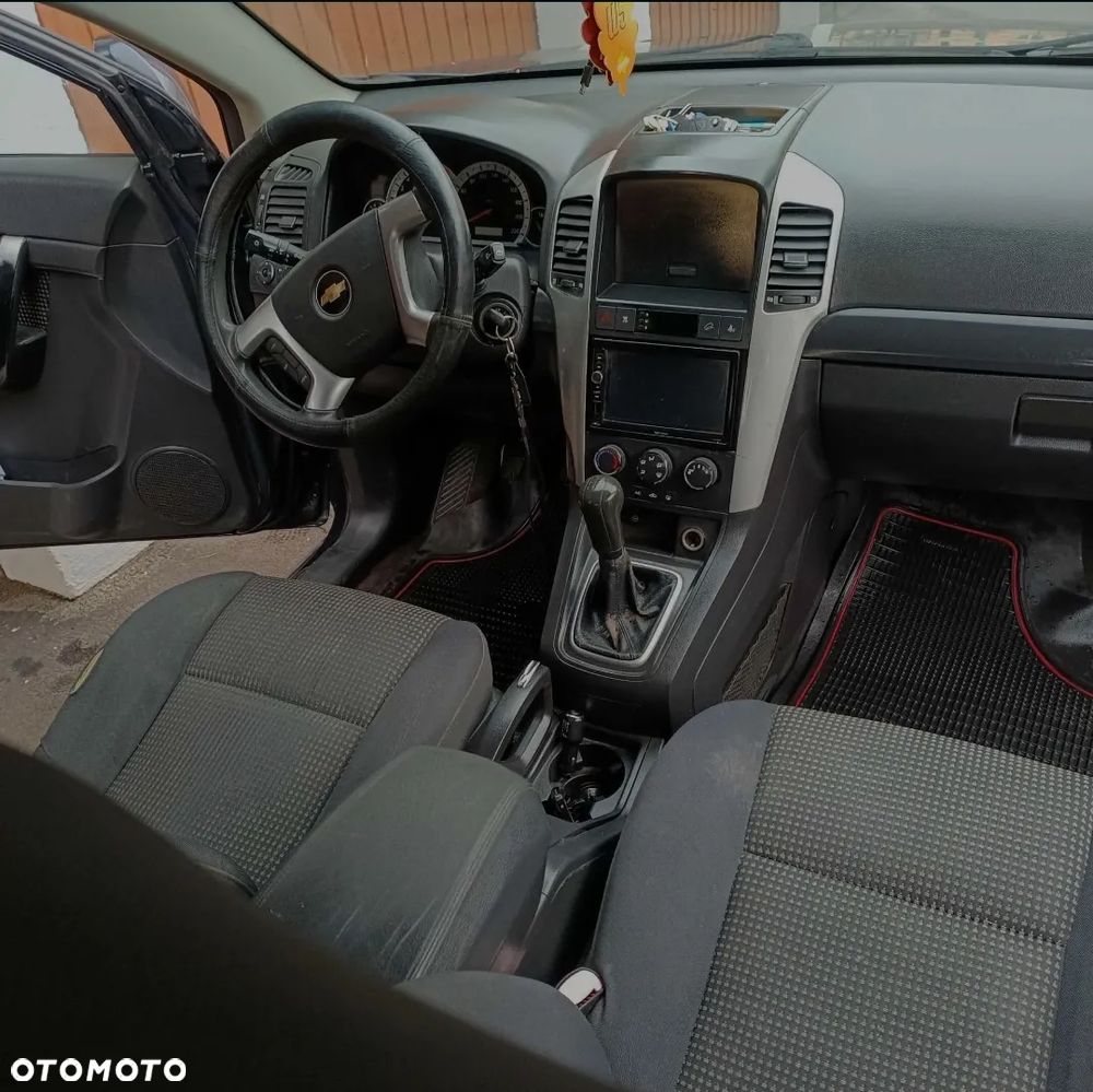 Chevrolet Captiva 2.4 LS - 5