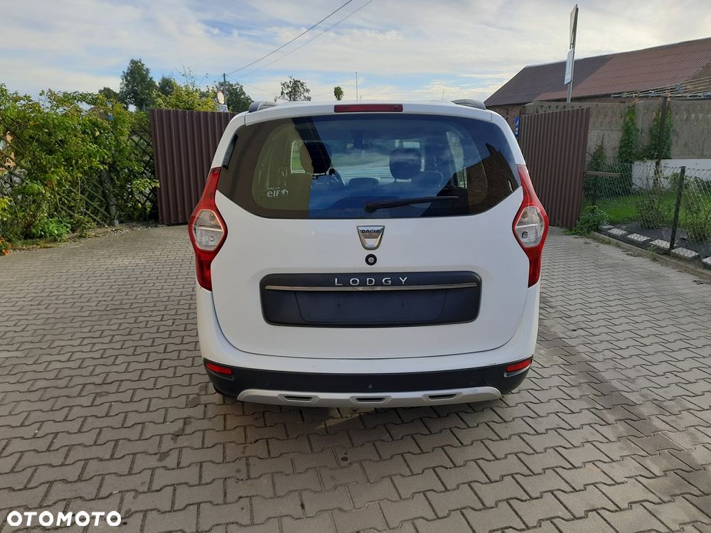 Dacia Lodgy 1.2 TCe Stepway - 9