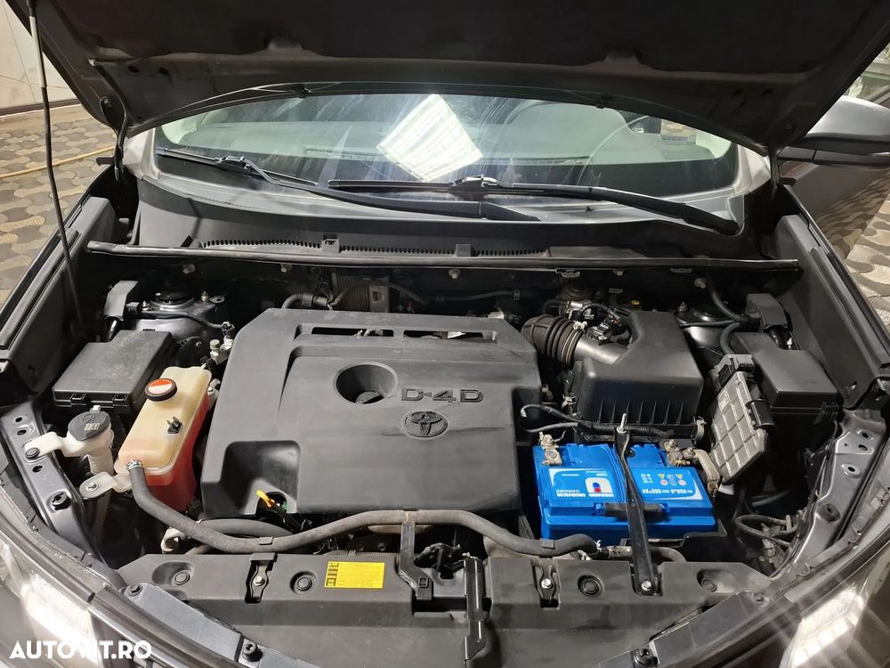 Toyota RAV4 - 14