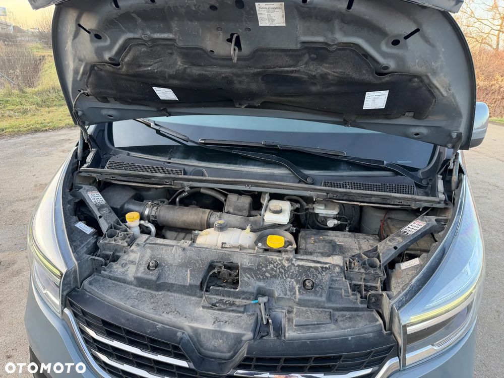 Renault Trafic - 16