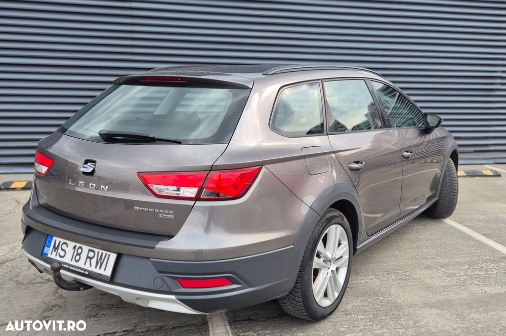 Seat Leon 2.0 TDI Start&Stop 4DRIVE DSG X-Perience - 3