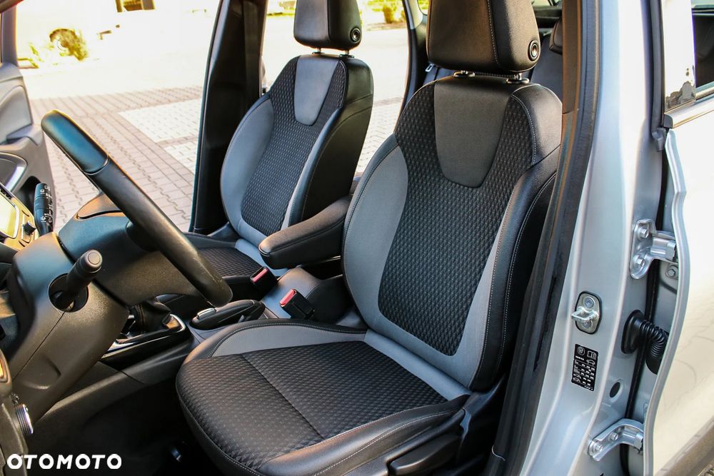 Opel Crossland X 1.2 T Design Line S&S - 34