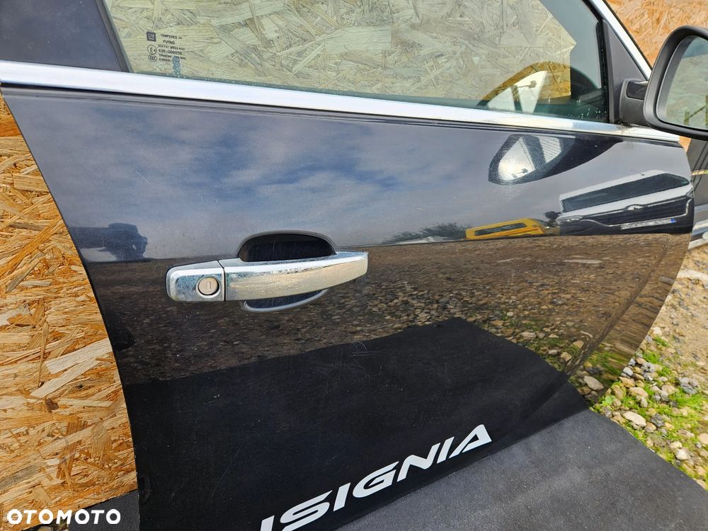 Opel Insignia A drzwi przednie prawe KOD LAKIERU : Z22C - 6
