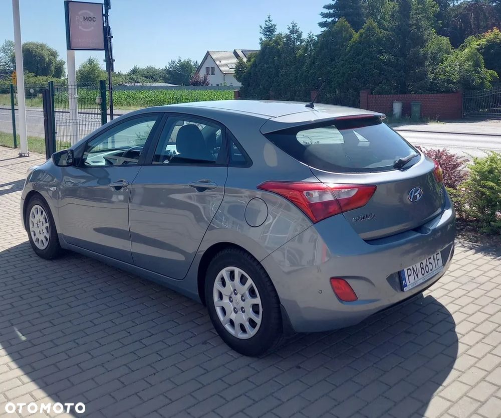 Hyundai i30 1.4 CRDi Comfort - 4