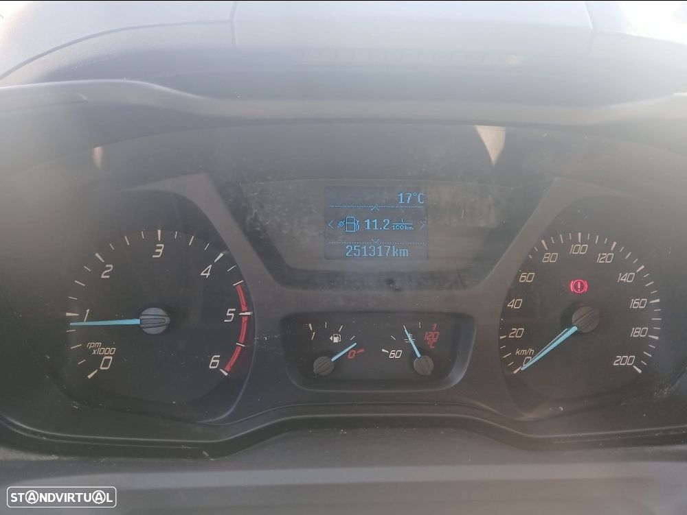 Ford Transit Custom - 10