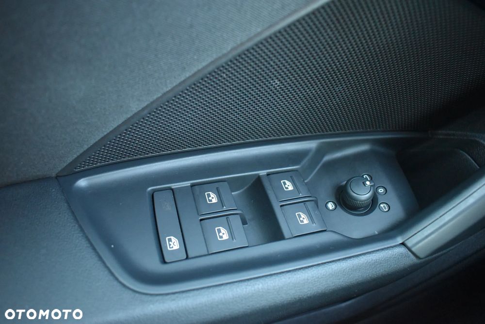 Audi A3 Sportback 30 TDI S tronic - 23